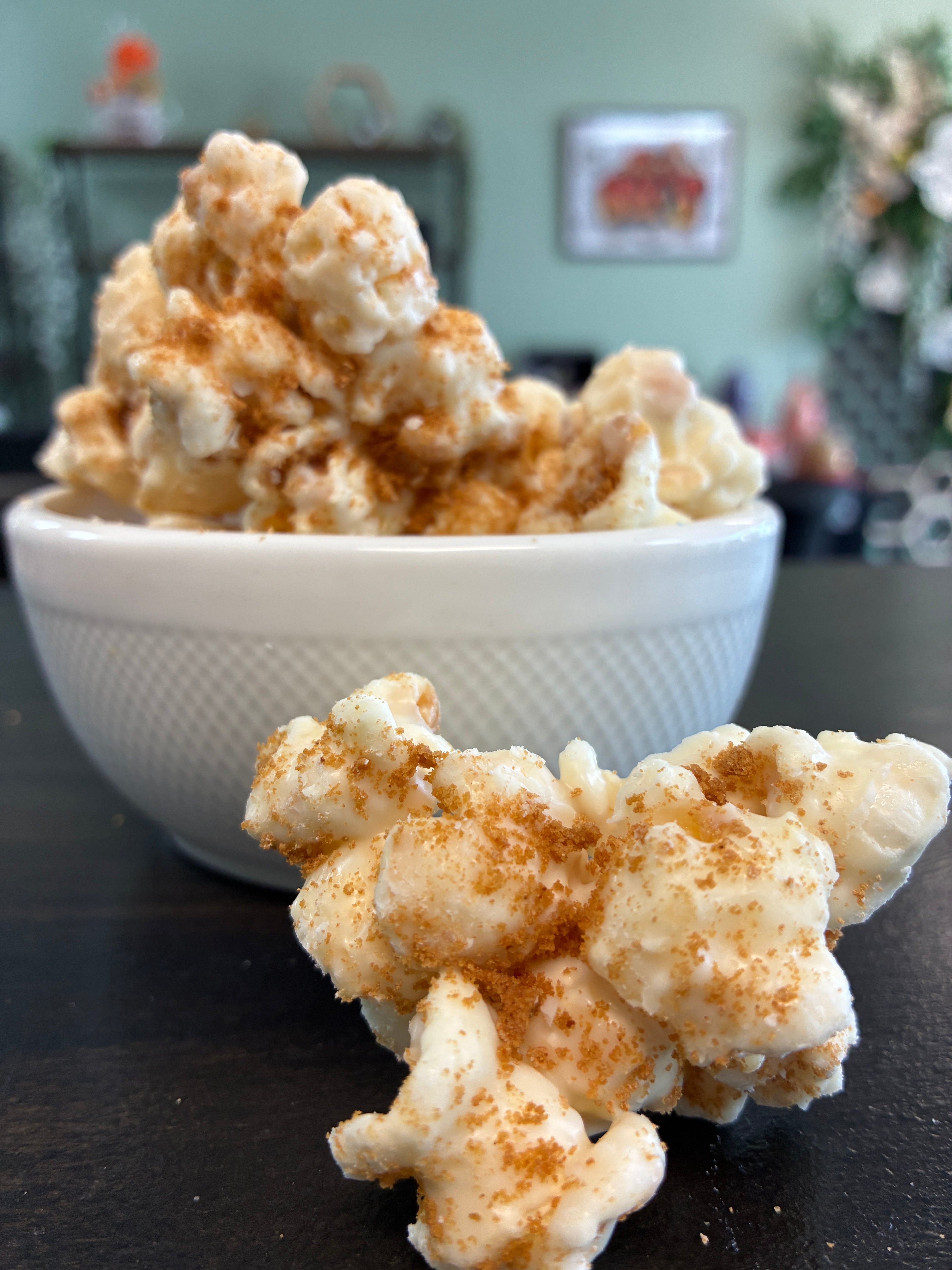 Biscoff-alicious — Cheesecake Popcorn with Biscoff Cookies rolled in White Chocolate