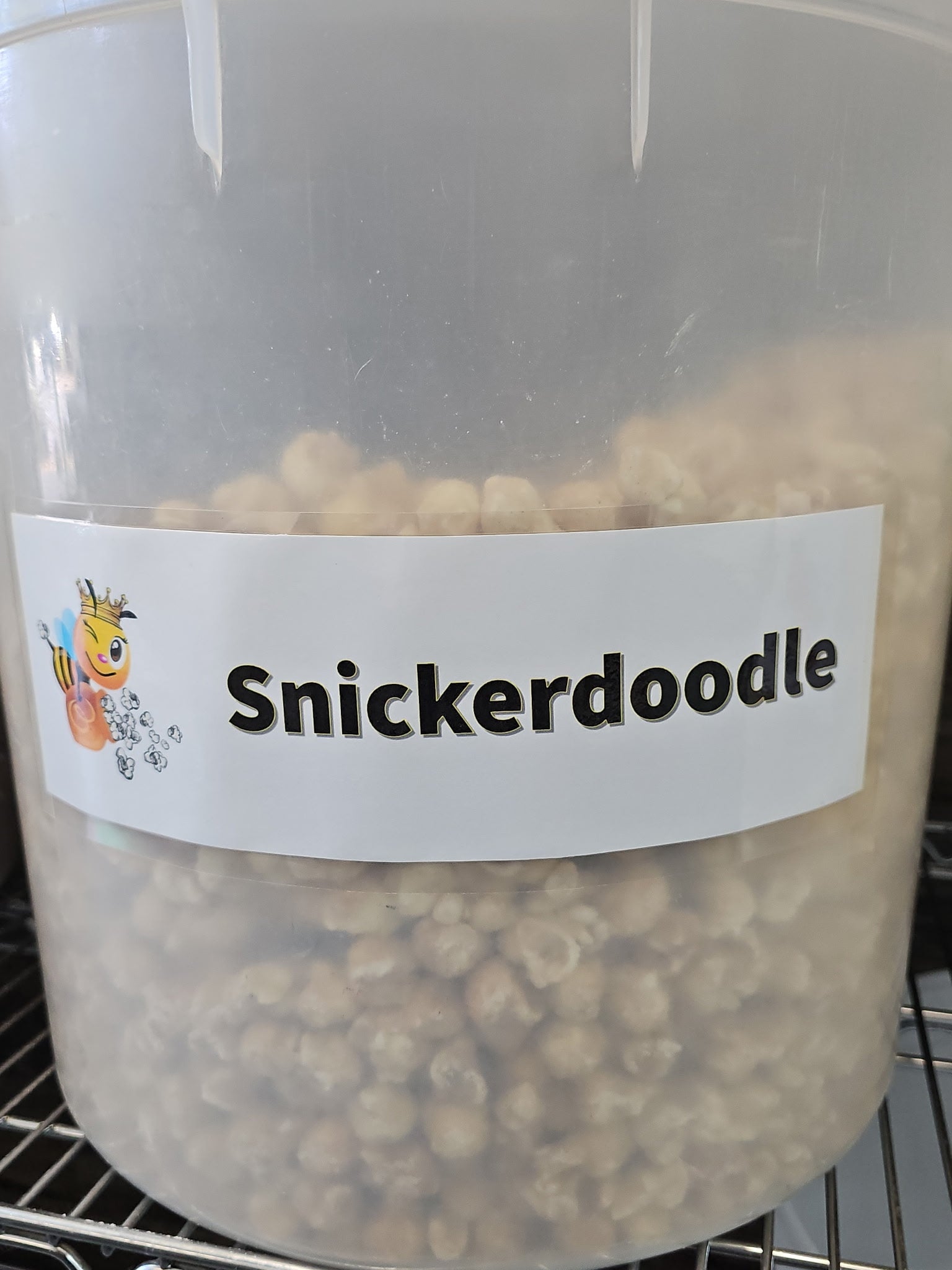 Snickerdoodle Popcorn – White Chocolate, Sugar & Cinnamon