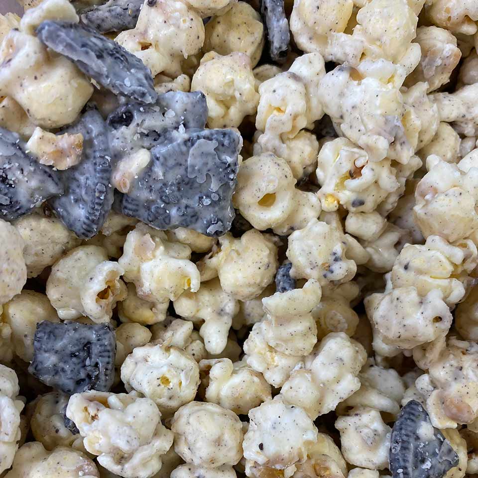 Oreo Popcorn Ms Bees Gourmet Popcorn And Candy Shoppe